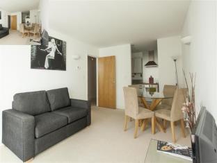 Rojen Apartments Docklands 런던 외부 사진